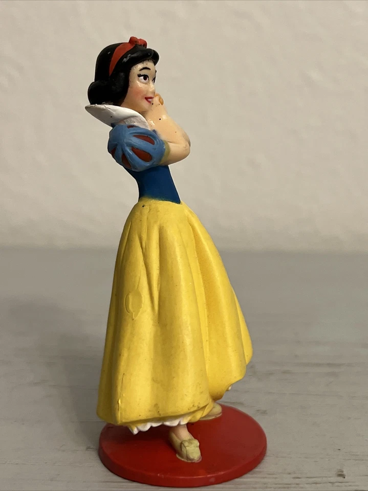 "Figura de acción blanca como la nieve disney 3,5"" juguete de pvc en base (usado" Foto 4 de 4