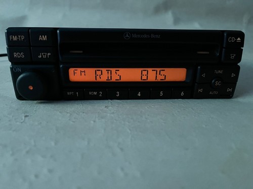 Mercedes-Benz Alpine MF2297 Car Radio CD Receiver W210 W202 W140 W124 - Picture 2 of 9
