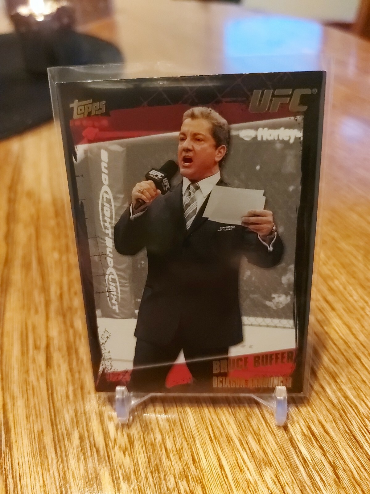 UFC ROUND 4 2010 GOLD CARD OF OCTAGON ANNOUNCER BRUCE!!!  #170 SP!!!