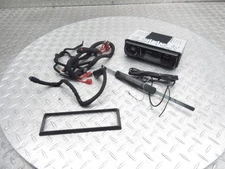 2005 Harley Road King FLHRCI BOSS Audio 616UAB Radio Stereo Head Unit Control