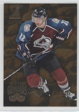 1995-96 Pinnacle Zenith Gifted Grinders Claude Lemieux #4 1k3