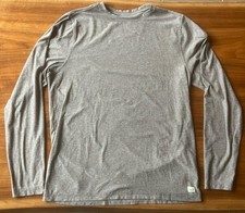 Vuori Long Sleeve Strato Tech Tee Men's Size Medium Heather Gray performance