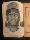 1969,73, 75,and 71 Whos Who in Baseball Guides Lot Of 4. w/Luis Tiant autograph — photo 5