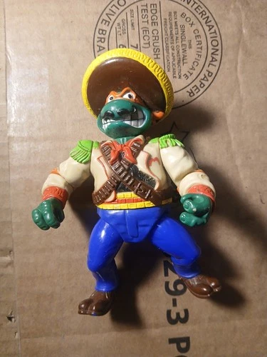 Vintage TMNT Wacky Wild West: Bandido-Bashin' Mike Figure - Playmates Toys 1992