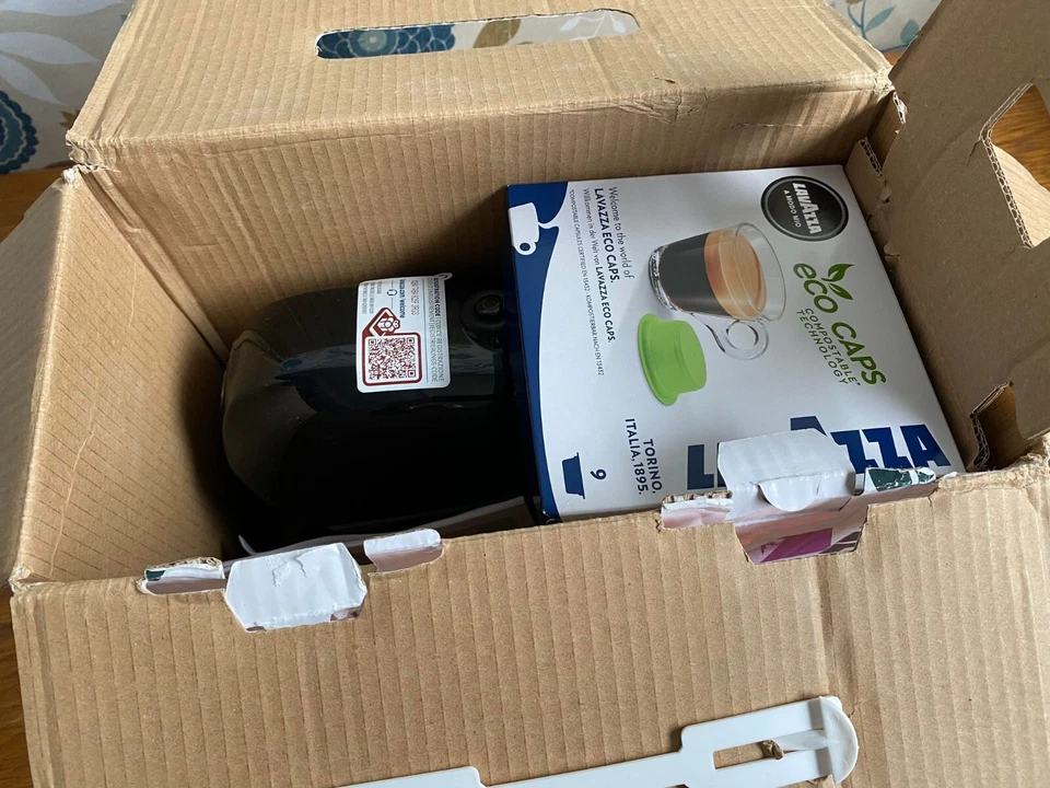 Lavazza LM800 A Modo Mio Piccola Macchina Caffè Espresso a Cialde in NERO [RICAMBI - Immagine 3 di 4