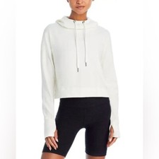 Sweaty Betty Women  s Escape Luxe Cropped Fleece Hoodie in Ivory Size XS