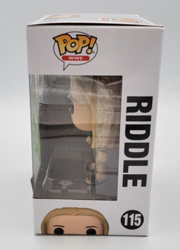 MATT RIDDLE WWE WRESTLING FIRMATO FUNKO POP COA - Foto 2 di 7