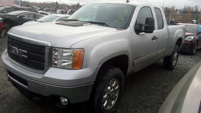 GM 12669594 Oxygen Sensor with Module from 2011 GMC Sierra 2500 6.6TD 6741079 - Image 4 of 4