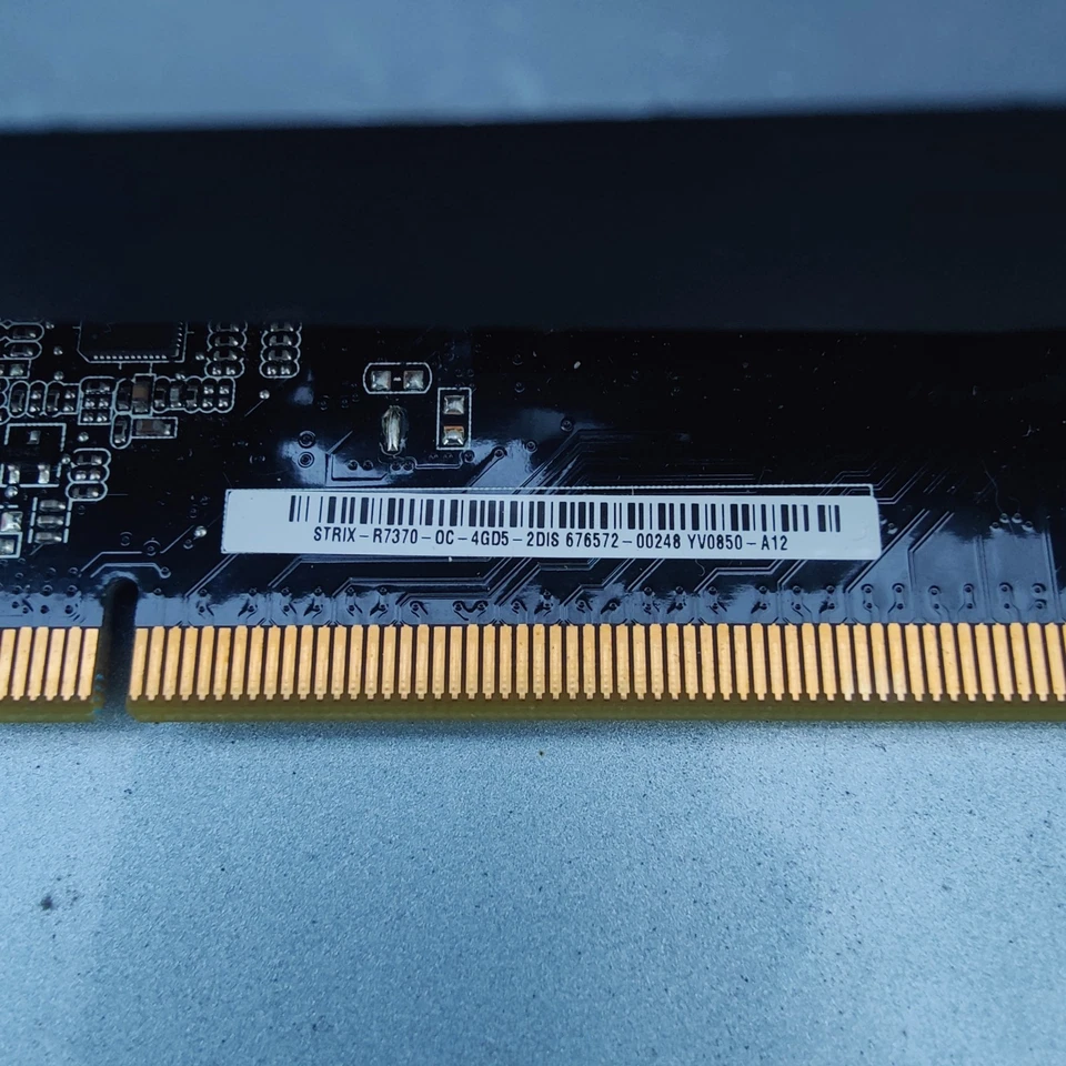 ASUS STRIX Radeon R7 370 OC – 4GB GDDR5 - Good - Used - Entry Level/Budget GPU - Image 2 of 4