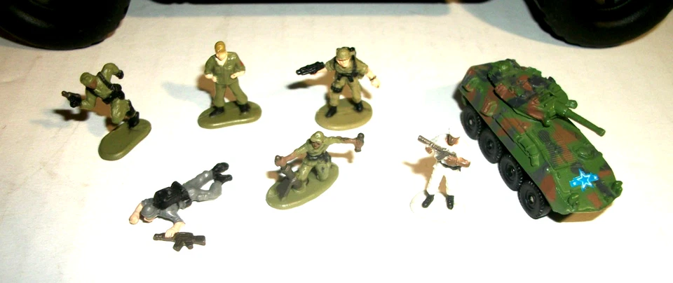 Micro Máquinas Galoob Zona de Batalla Militar Humvee Patrol Hummer Juego Completo Foto 2 de 4