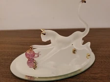 Vintage Glass Baron Gold Tipped Cat Playing with Ball of String Yarn on Mirror