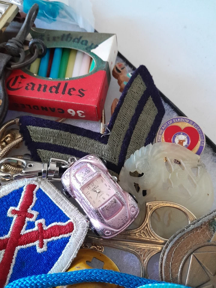 Enormes baratijas de joyería de colección de 100+ piezas de cajón de chatarra de colección raras Foto 3 de 4