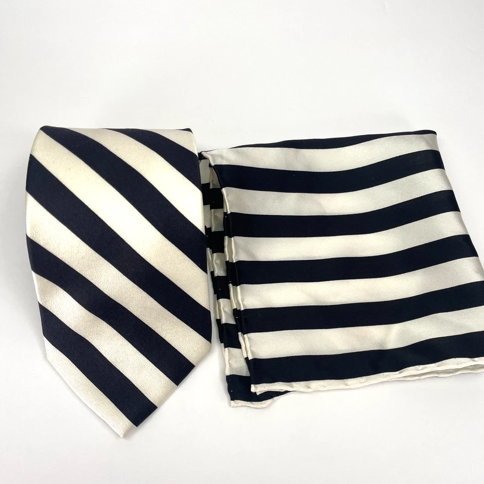 Corbata para Cuello Brioni + Cuadrado de Bolsillo Azul Blanco Rayas Seda Italia Diagonal Satén Usada en Excelente Condición Foto 2 de 4
