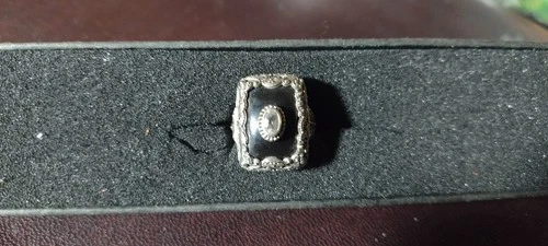 Vintage Women's Sterling Silver Filagree Ring/ Onyx & Clear Stone