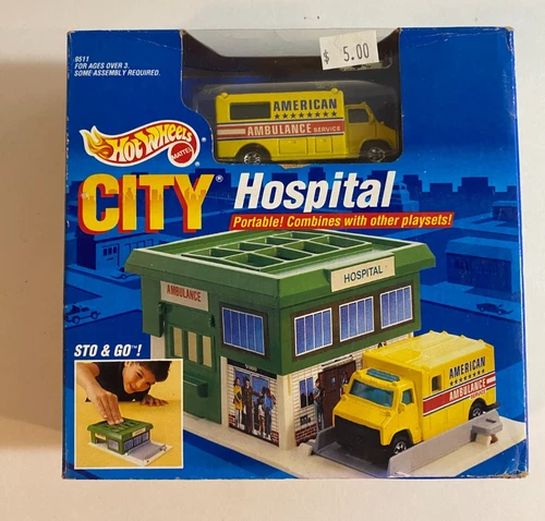 Vintage 1990 Hot Wheels City Hospital Yellow Ambulance Sto & Go Playset