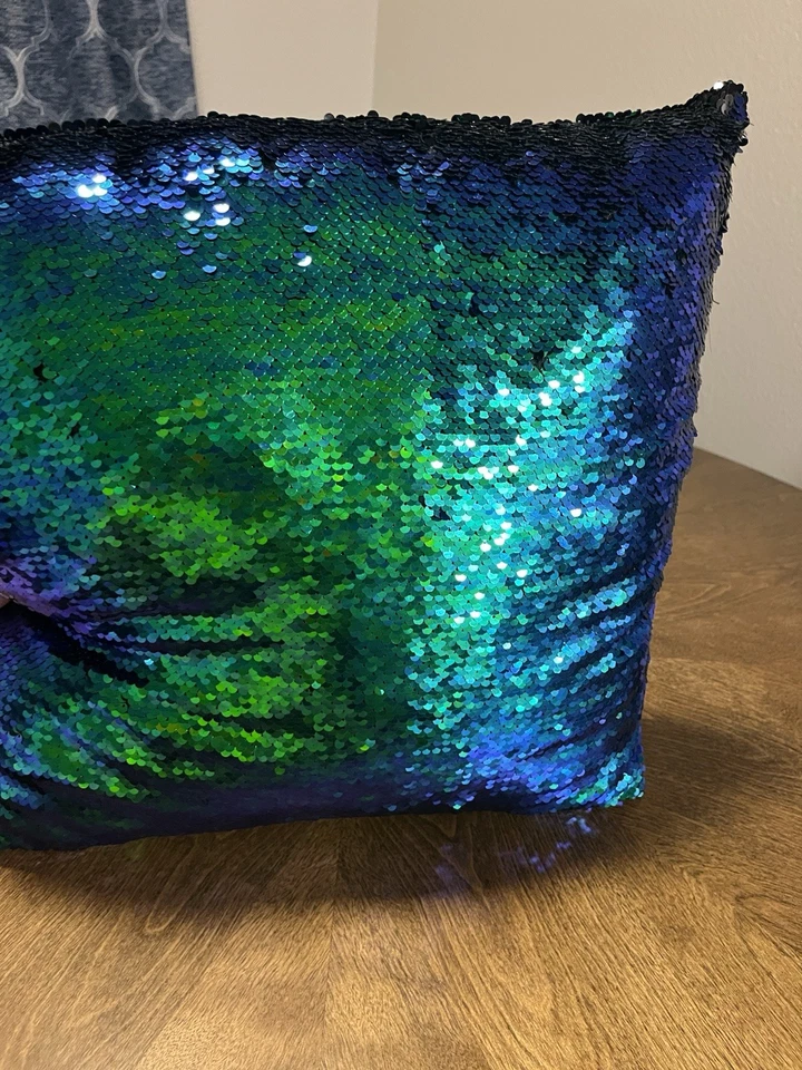 Almohada Mainstays 16x16 pulgadas reversible decorativa lentejuelas brillantes verde azulado negro Foto 3 de 4