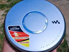 Sony Walkman D-EJ011 Portable CD Player G-Protect Mega Bass FOR PARTS ONLY