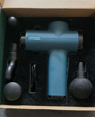 Beurer Massagepistole Antelope BOOM - Massage Gun mit 4 Aufsätzen