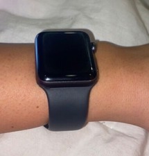 Apple Watch Series 3 - 42 mm, composite black, aluminum GPS 