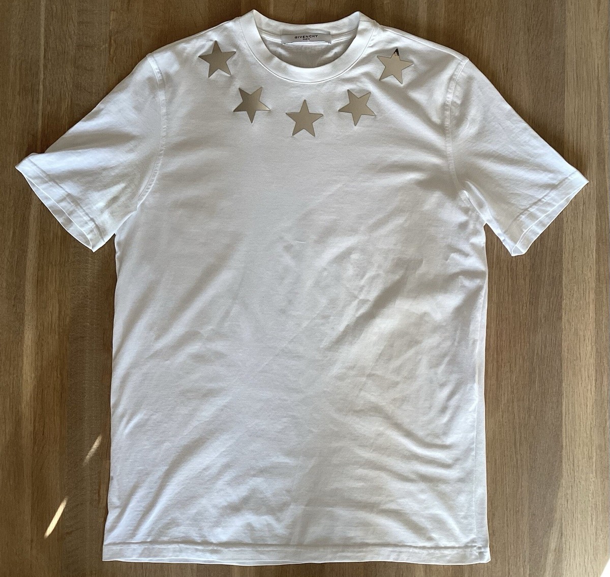 Givenchy star Tシャツ size xs Givenchy Stars Crewneck T-Shirt - Oversized Fit (Size XS) | eBay UK