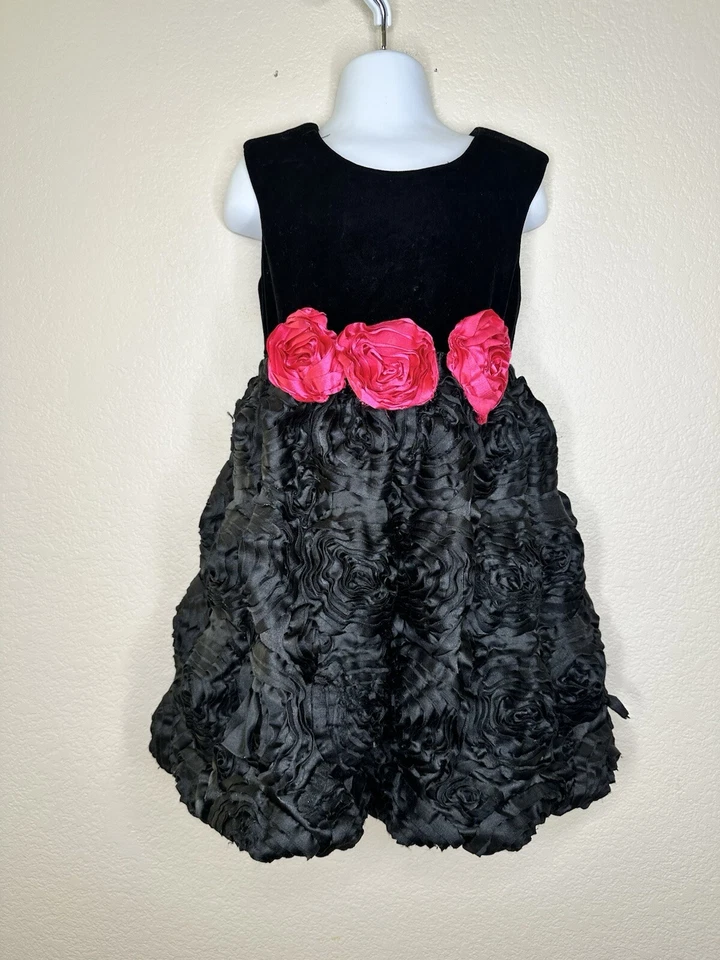 Vestido Cach Cach Negro Rosa Rosetas Cachcach Fiesta de Vacaciones Terciopelo Satinado Talla 4 Foto 2 de 4