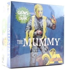Atlantis The Mummy Glow in the Dark 1/8 Scale Plastic Model Figure Kit A452