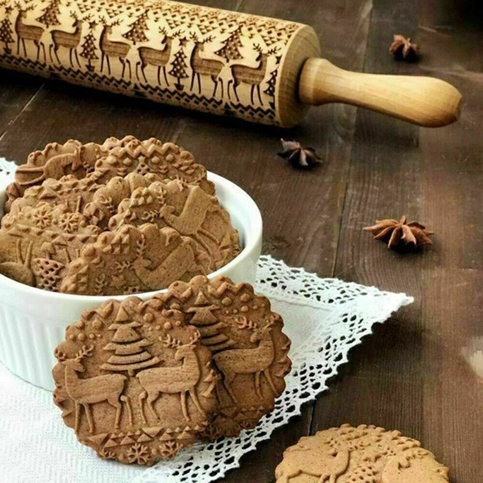 Christmas Wooden Embossing Rolling Pin Engraved Dough Baking Cookies Roller DIY - Image 3 of 4