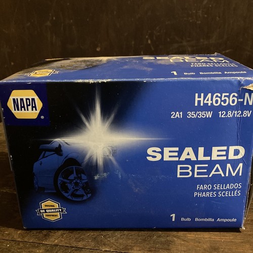 NOS Halogen Headlight Bulb Headlamp NAPA H4656N Rectangular Sealed