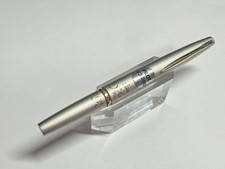 Discontinued Pilot ELITE Fountain Pen 18k Script