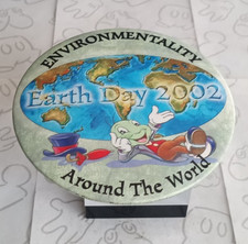 Earth Day 2002 Jiminy Cricket Environmentality Pinocchio Disney Pin Button 13015