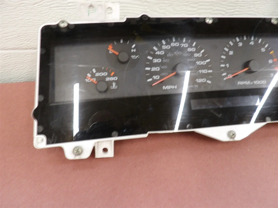 OLDSMOBILE CUTLASS Supreme 1992-1993 спидометр калибра кластер с тахометром 3.1L 119K - Изображение 2 из 4