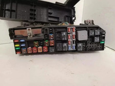 2010-2013 Ford Transit Connect Engine Fuse Box Assembly OEM