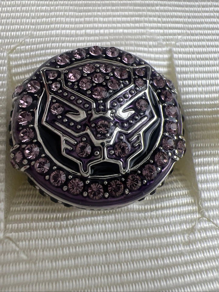 Anillo Swarovski Pantera Negra MARVEL, Púrpura, Chapado en Rodio 55 EE. UU. 7 Unisex Foto 4 de 4