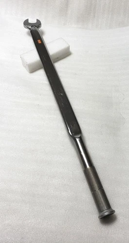 TOHNICHI SP420NX35 Open End Torque Wrench 35mm, Preset to 130FT.LBS. (176NM)