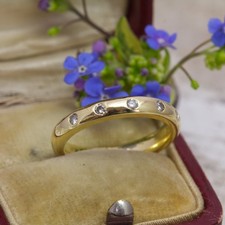 Vintage 2005 4.5g 18ct Gold & Diamond Wedding Band 2.9mm Wide - UK Size K