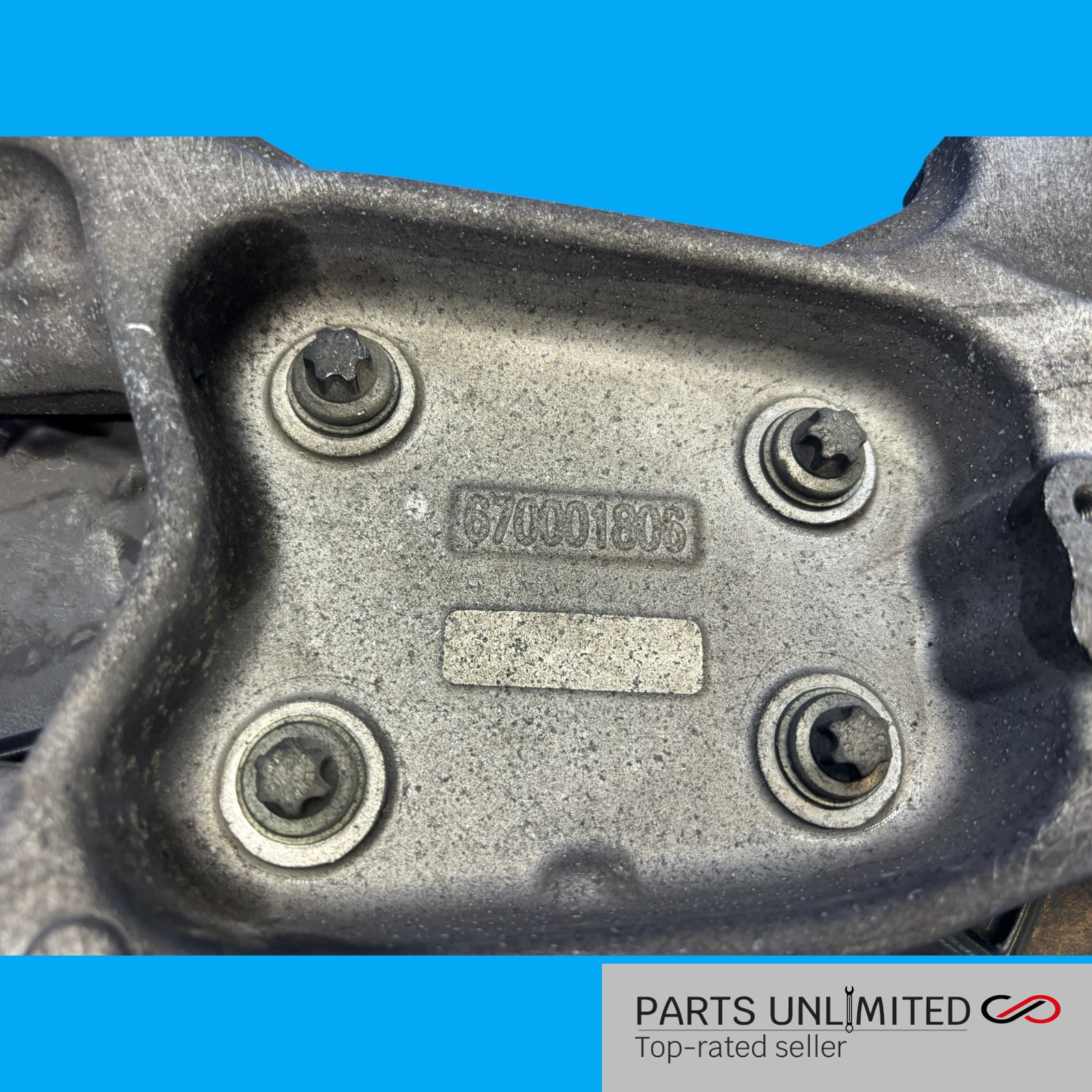 14-17 Maserati Ghibli OEM Front Right side steering brake knuckle spindle 49K