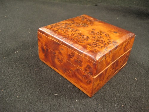 VINTAGE BURL ROSEWOOD LIDDED TRINKET TREASURE BOX - Picture 2 of 13