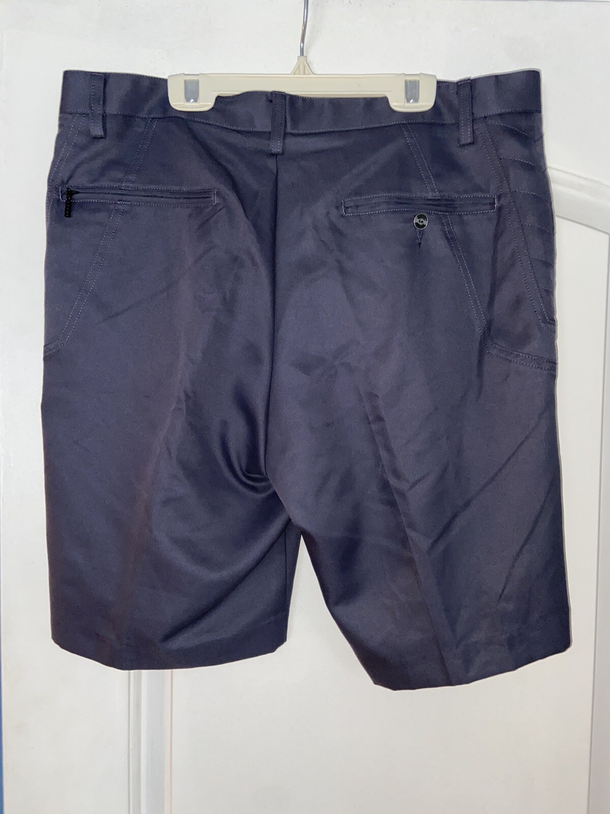 Men’s Jamie Sadock Golf Shorts. Graphite. Size 30 (1) 34 (3) & 38 (1