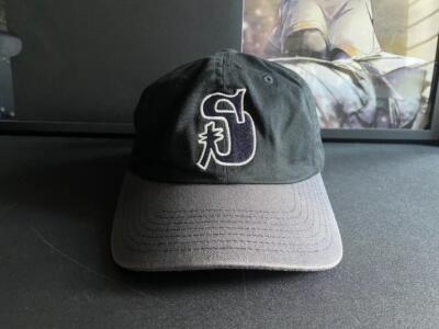 Stussy Vintage S Low Pro Cap 2 Tone Stussy JPN LImited VHTF Stussy Vintage S Low Pro Cap 2 Tone Stussy JPN LImited VHTF