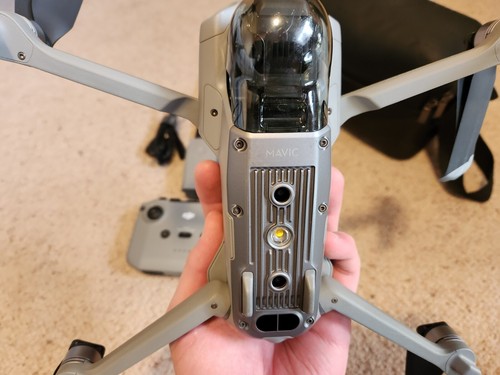 DJI Mavic Air 2 Drone - Fly More Combo - Picture 4 of 16
