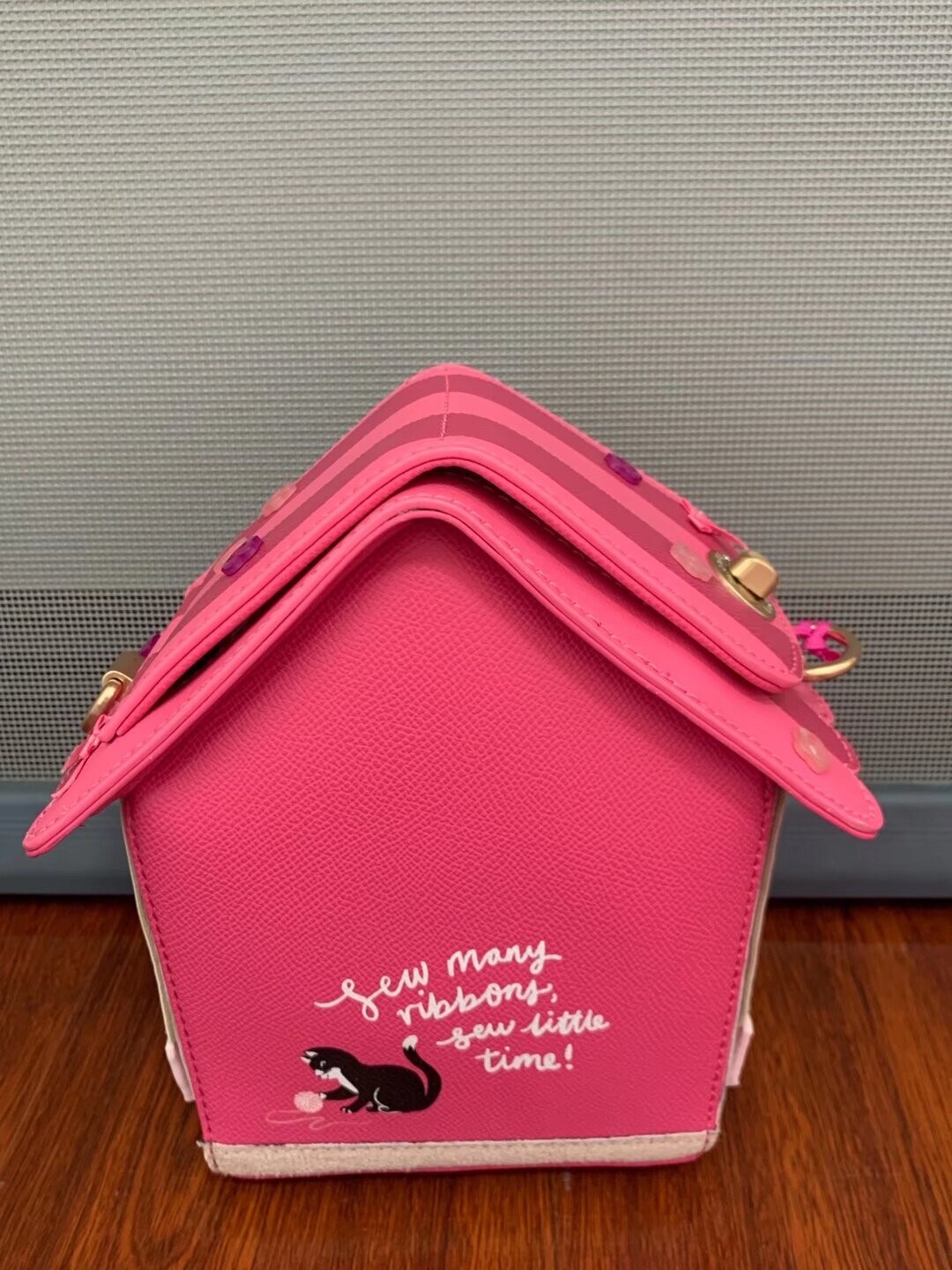 Vendula London Ribbons Bows Haberdashery Hut Bag House Bag EBay vendula-london-ribbons-bows-haberdashery-hut-bag-house-bag-ebay
