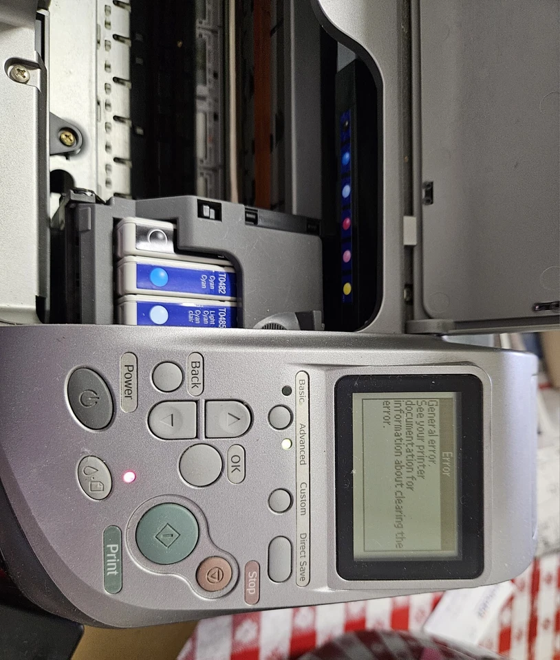 Epson Stylus Photo r300 printer SOLD AS IS/ NO RETURNS OR REFUNDS  - Image 2 of 4