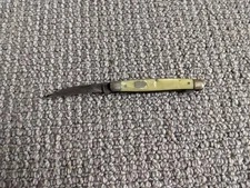 Cattaraugus Pocket Knife 22252 Vintage Cutlery Co. Valley Yellow