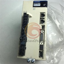 1PC Yaskawa SGD7S-5R5A30A Servo Drive NEW