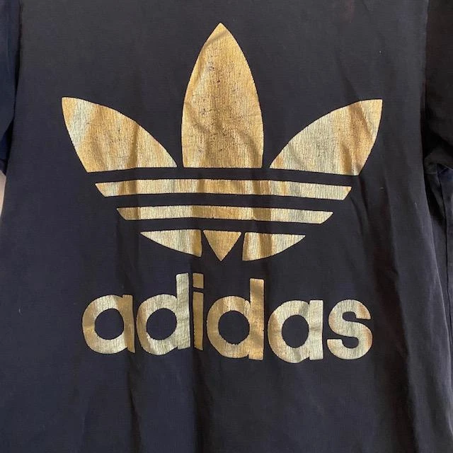 pozo Excavación condensador Vintage Adidas Gold Foil Trefoil Black T-shirt Size XS | eBay