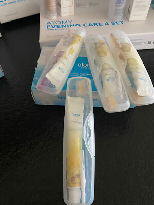 ATOMY Travel Oral Care System Zahnpasta Zahnbürste 1Set 4-tlg. mit Halter Etuis