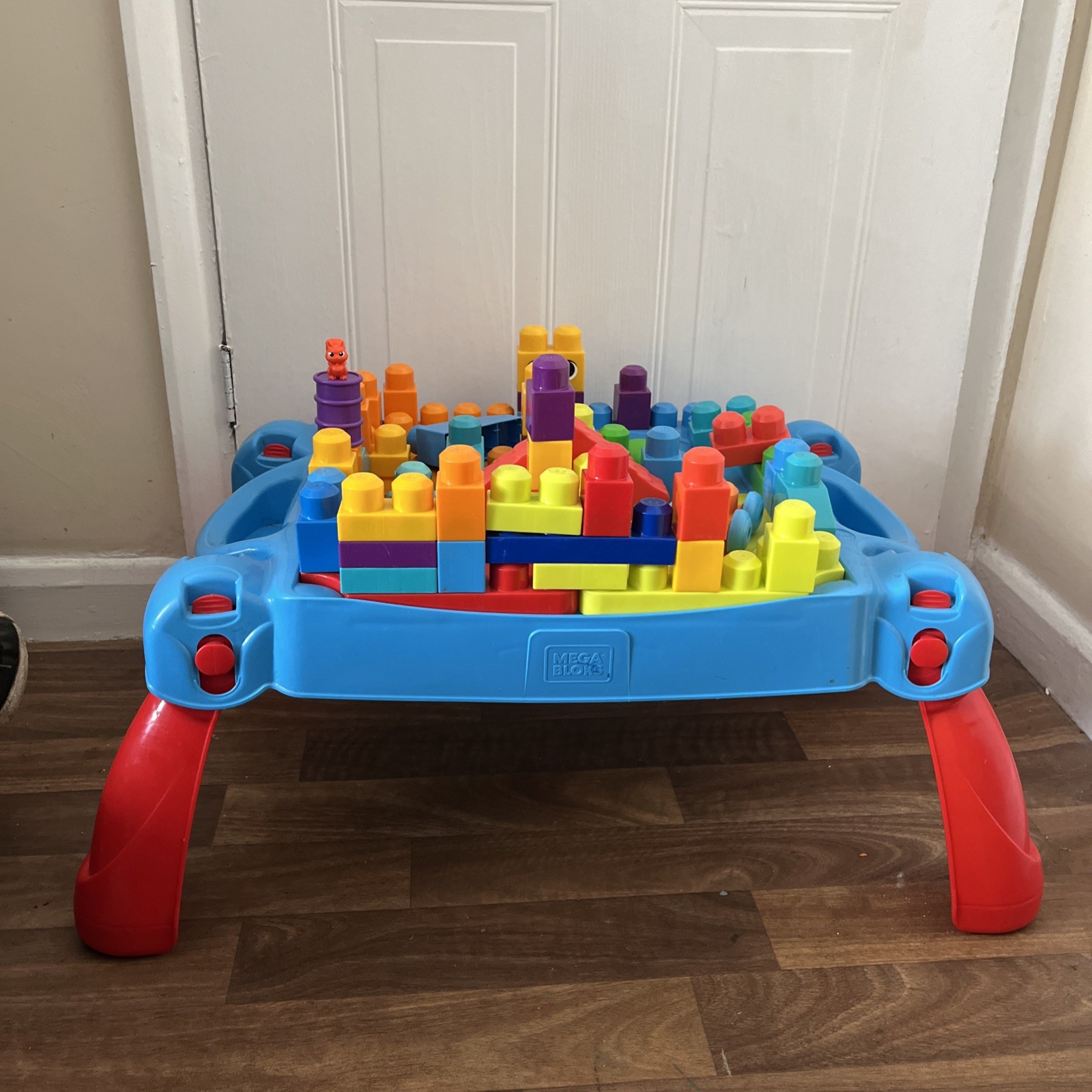 Mega Bloks – Tavolino Multi Attivita’ Mega Bloks