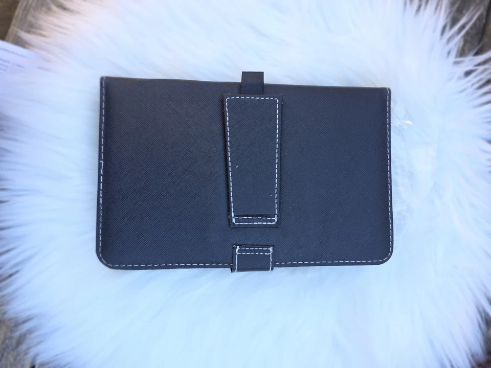 Bluetooth Keyboard, Wireless Keyboard + Bluetooth Keyboard Stand for iOS/Android - Image 4 of 4