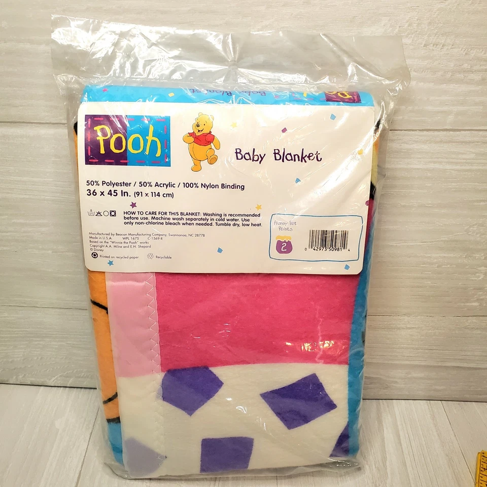 Manta bebé vintage 36x45” años 90 Beacon Winnie the Pooh retazos acrílico nueva de stock Foto 2 de 4