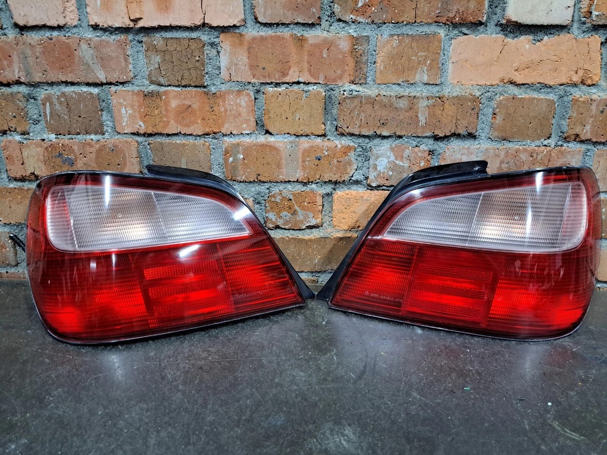 JDM Subaru Impreza GDB Version 7 2001-2003 Bugeye SEDAN Tail Light